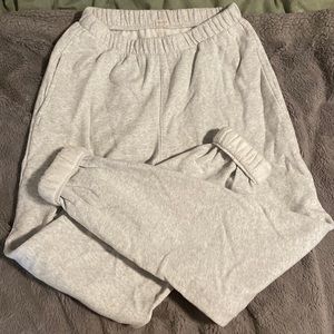 Brandy Melville sweats